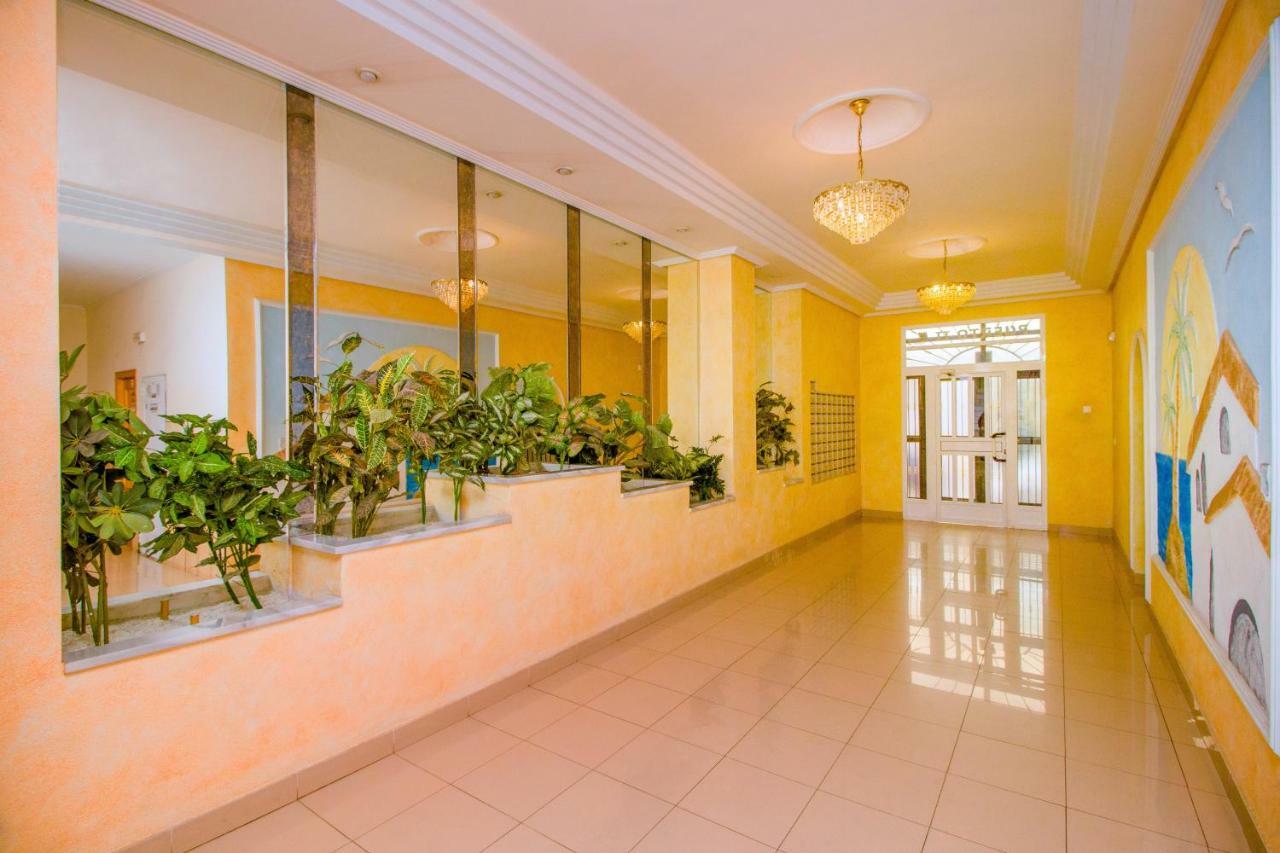 San Julian Apartamento Torrevieja Eksteriør bilde